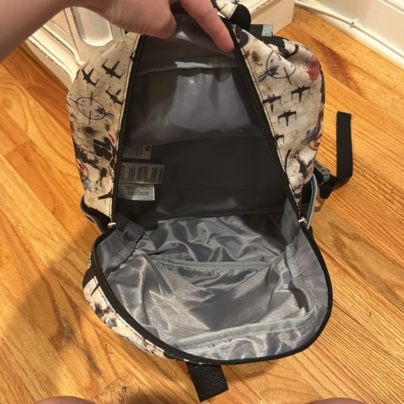 Star Wars Imperial Death Trooper Deluxe Backpack - Picture 6 of 11